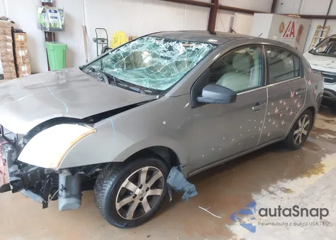 2008 Nissan Sentra 2.0Sl z USA, uszkodzony, nr VIN 3N1AB61E48L675444